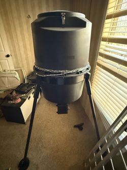 Game winner deer feeder