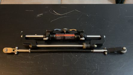 Seastar Hydraulic Ram And Tiebar 