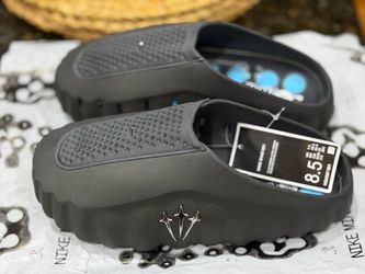 Nike Mind 001