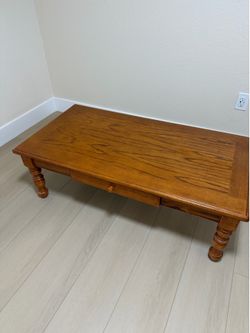 Wood Country Table