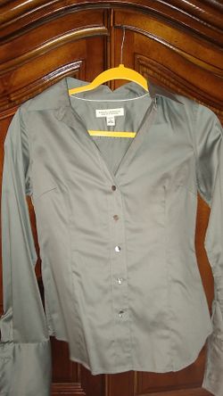 New Banana Republic Womens Size 0 Gray Collared Long Sleeve Top