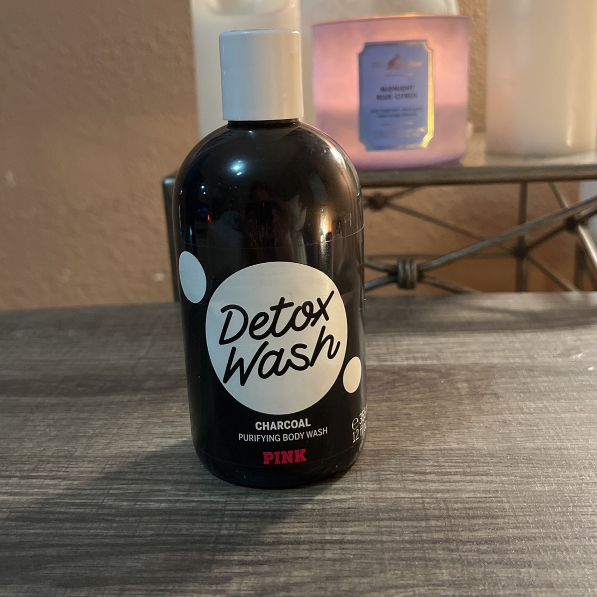 Pink New Detox Charcoal Body Wash Full Size $5 C My Page Over 100 Items For Sale Ty