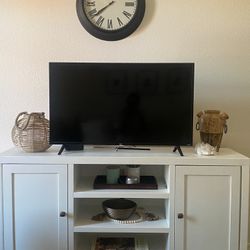 White Wooden TV Stand with Cabinets – Great Condition