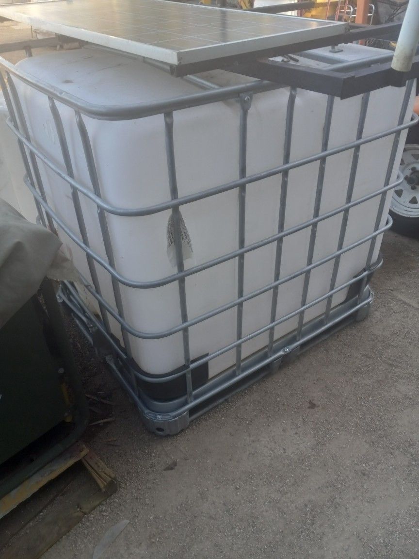 Water Tank, 250 Gall. Forklift Portable, Clean