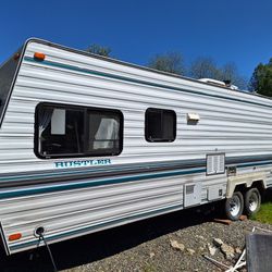 Rustler Rv, Needs Work, Great For Tiny Home Conversion 
