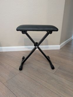 Piano stool