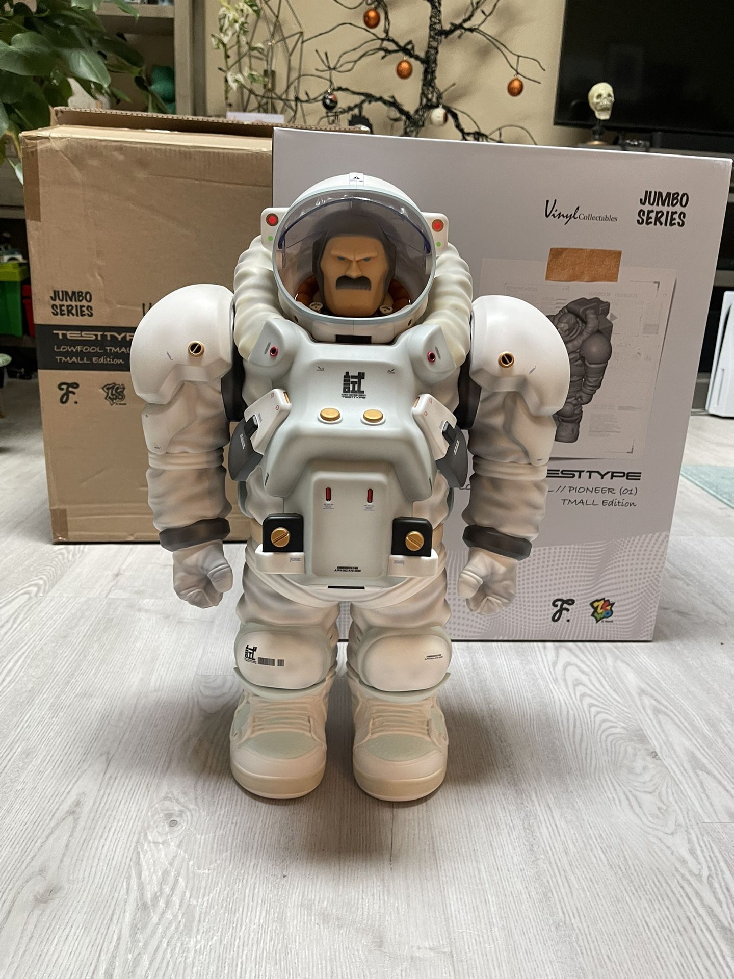 LOWFOOL PIONEER フィギュア //FOOLS PARADISE