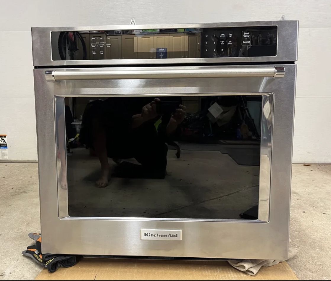 Kitchen aid single Wall Oven