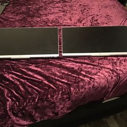 2 HP E223 21” Monitors 