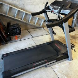 Pro-Form Crosswalk Fit 415 Treadmill
