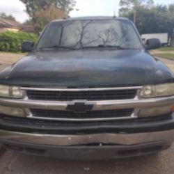 2003 Chevy Tahoe