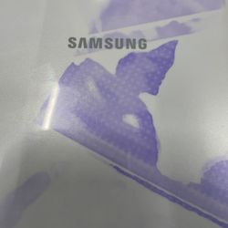 Like New Samsung Galaxy Tablet  16GB