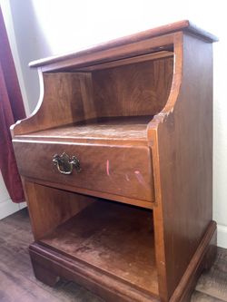 Ethan Allen night stand