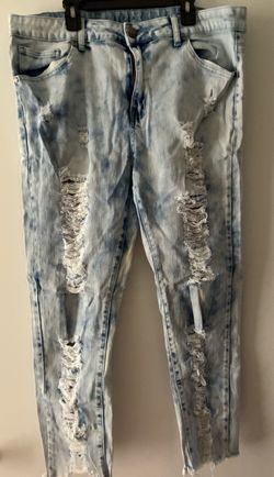 Women’s Acid Wash Heavily Distressed Skinny Jeans
