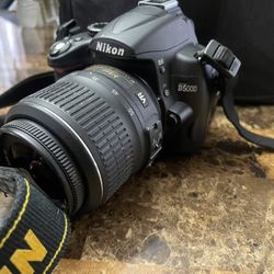Nikon D5000 And Lens