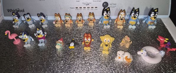 Bluey figures