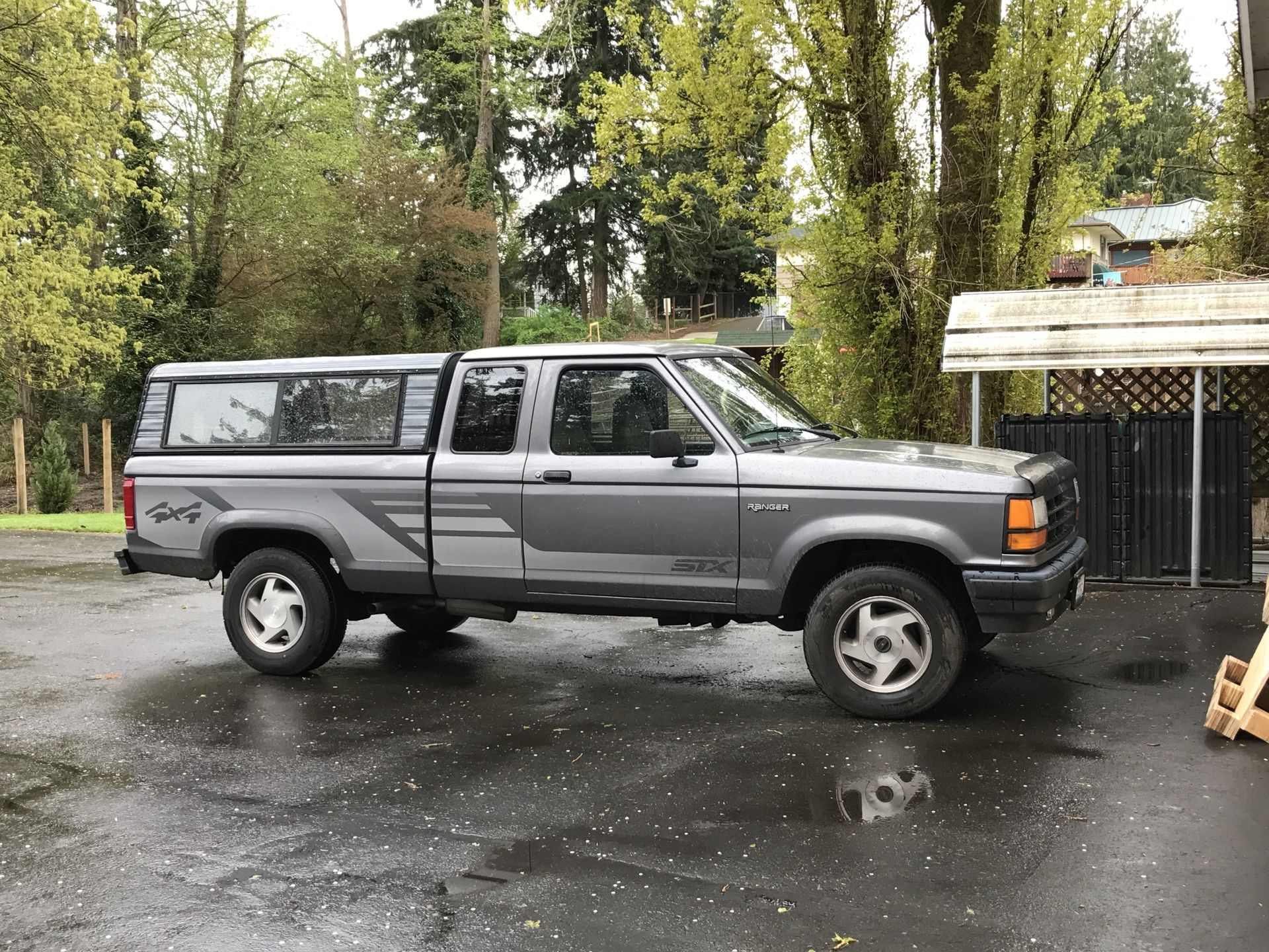 Original Ford Ranger STX rims and tires