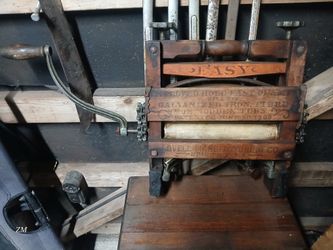 Antique Thing