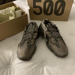 Men’s Yeezy 500