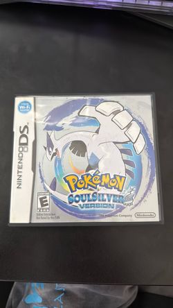 Pokémon Soul Silver w/ case and manual