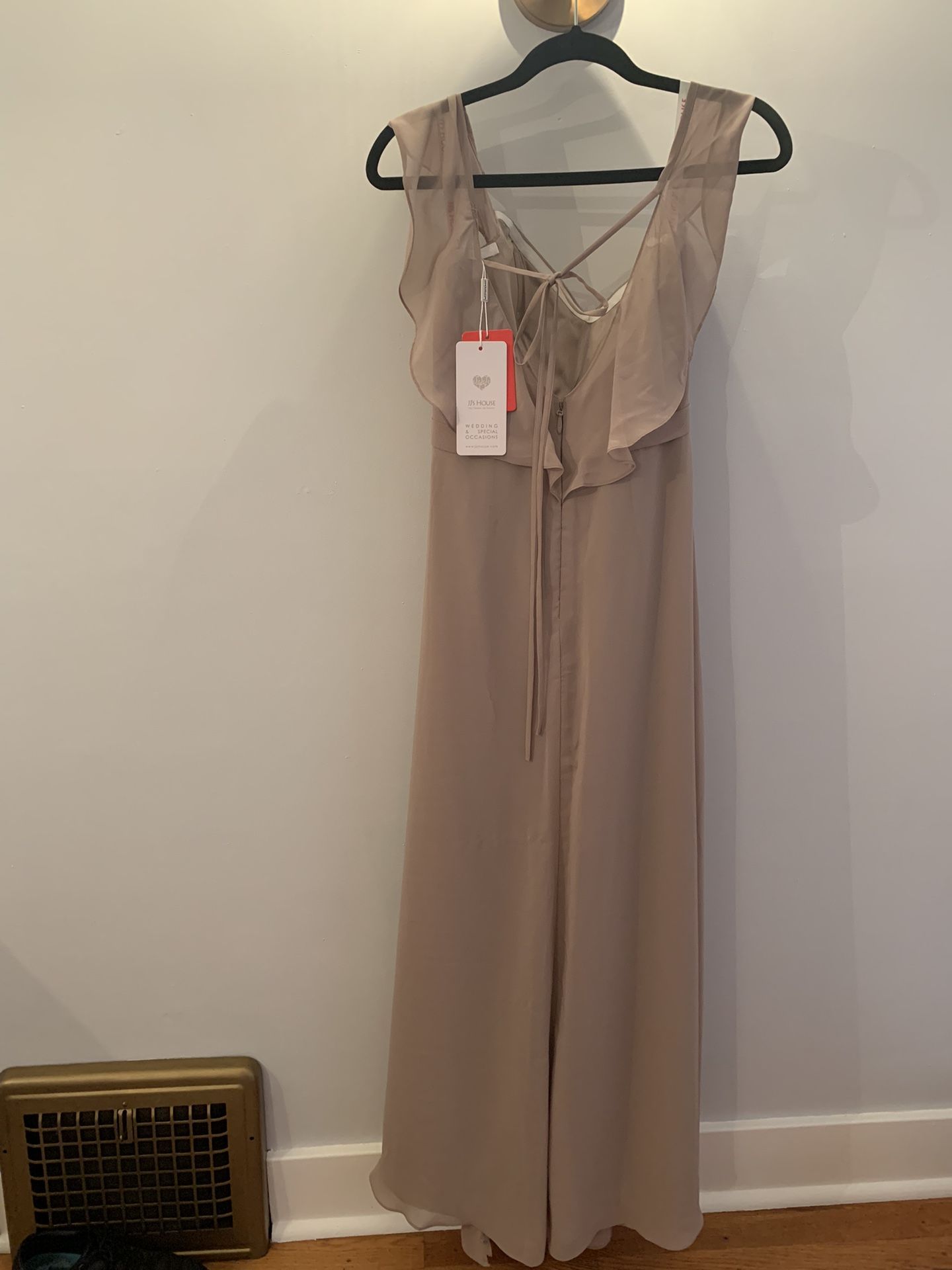 New Bridesmaid/formal Dress