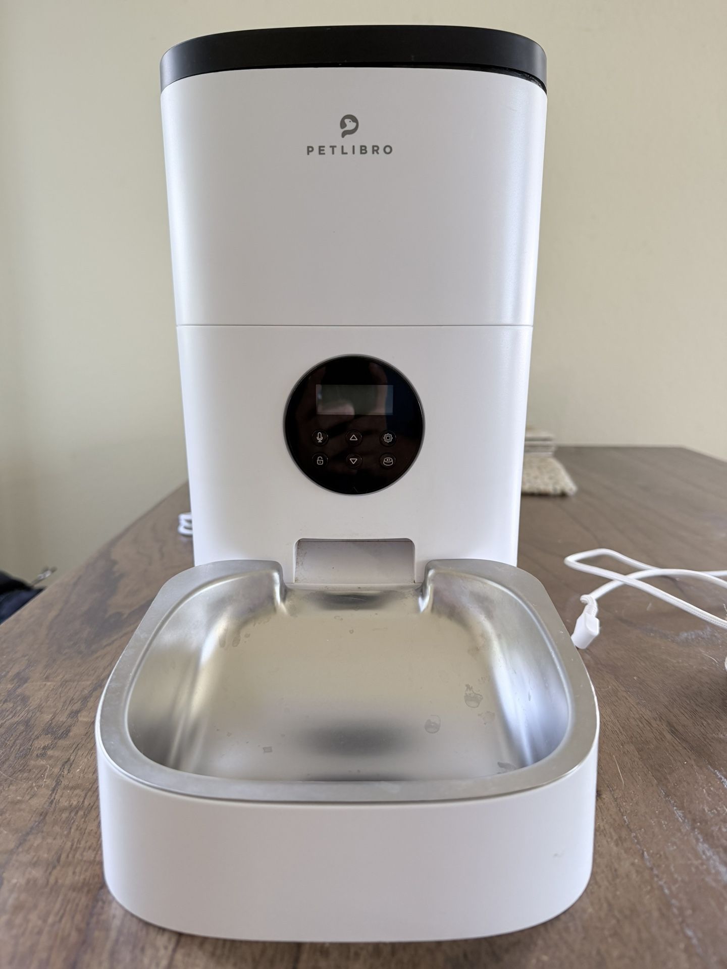 Automatic Pet Feeder