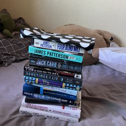 Books & Pouch