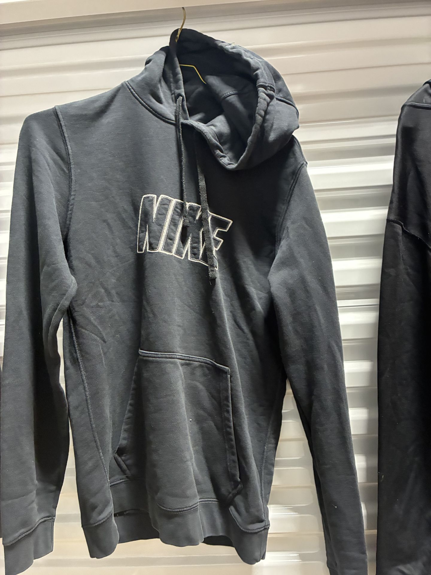 Nike hoodie medium