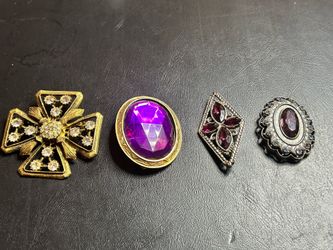 Vintage Brooches