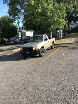 Ford Ranger 2000 clean title 219,000