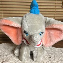 Vintage 1980’s Dumbo plush grey 7.5”H park collectible cloth tag white collar red trim blue Eyes