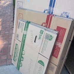 MOVING BOX 📦 STARTER SET  17 Boxes /$19.00