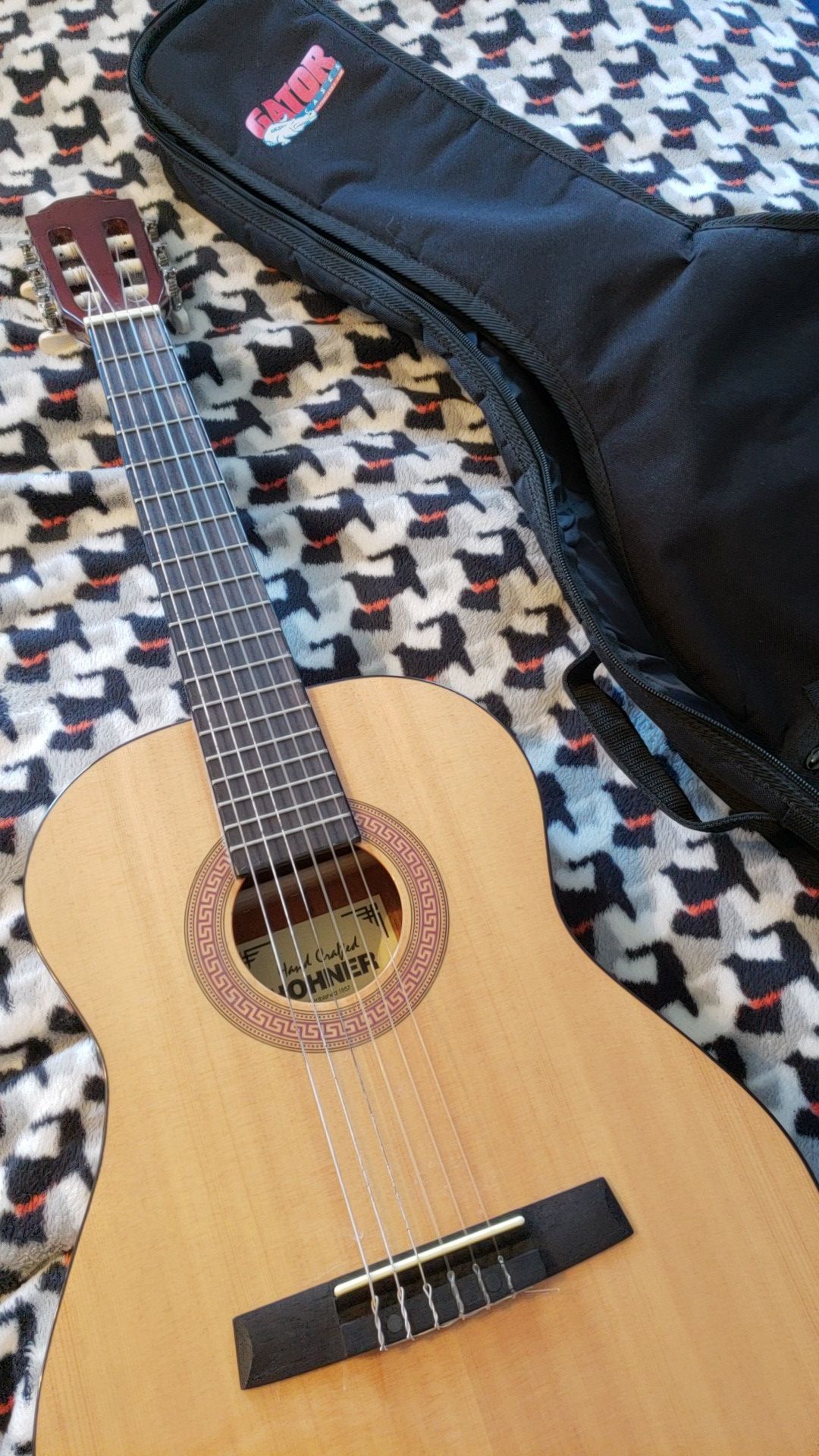 Classic Guitar with bag