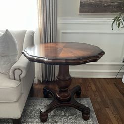 2 End Tables Or Entry Tables 