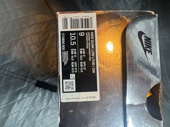 DS Dunk low size 9