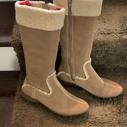 Hush Puppies suede boots
