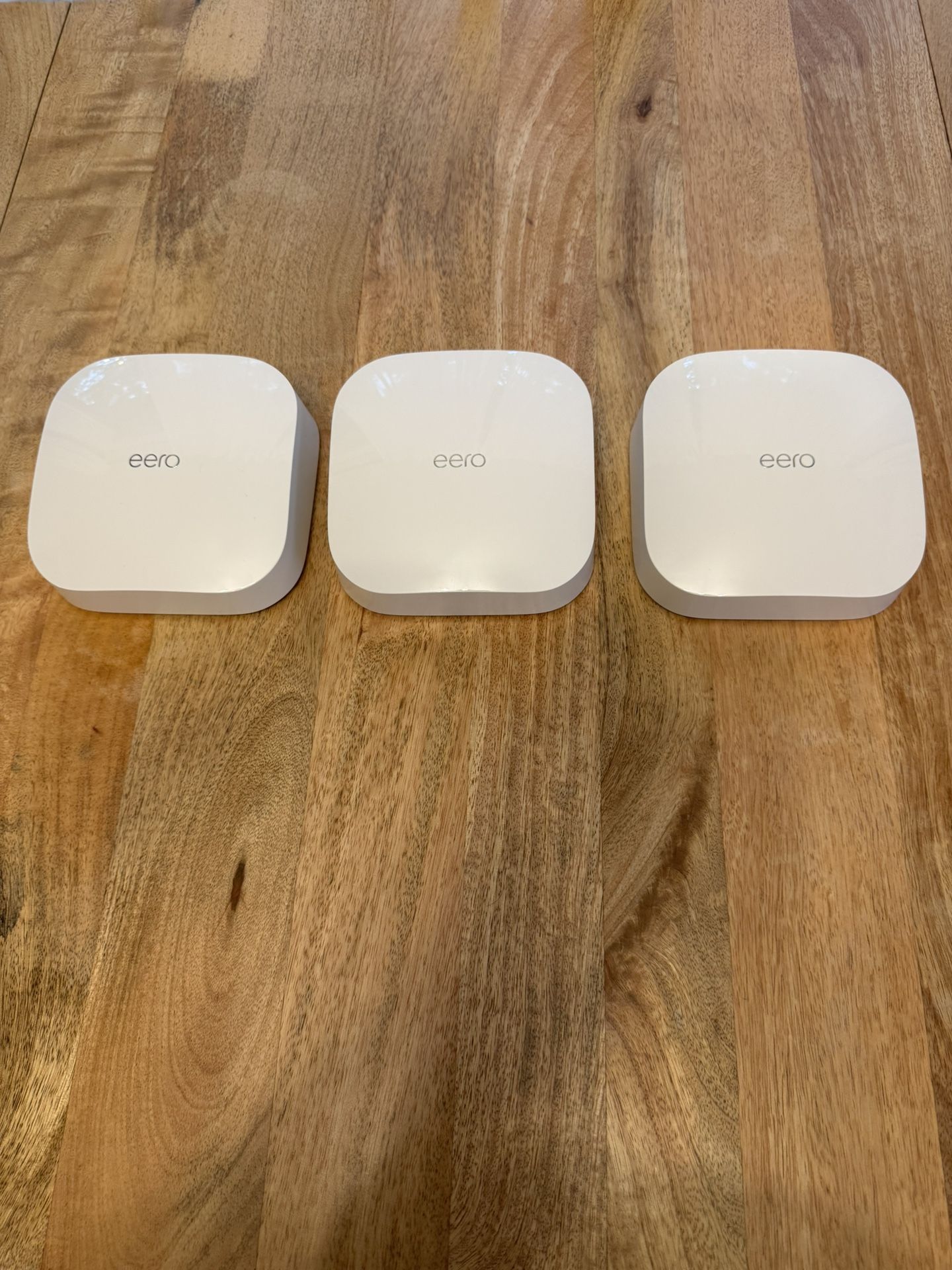 Eero Pro 6 Tri-Band Mesh Wi-Fi System (3-Pack) – Excellent Condition!