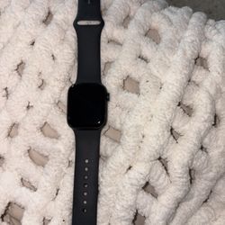 Series 8 41mm Apple Watch 