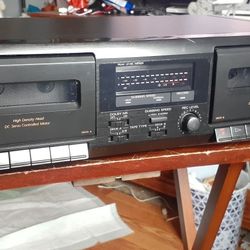 SONY DUAL CASSETTE TAPE PLAYER FREE DELIVERY NEW BELTS 