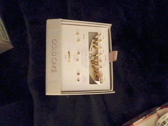 Gold Cake Cravings Earring Set