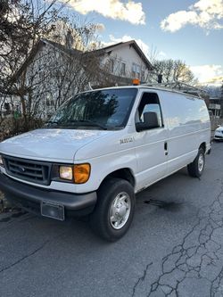 2007 Ford E-250