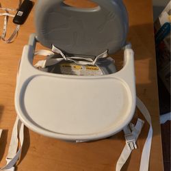 Snack Booster Seat
