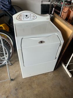 Maytag MDG5500AWW front load gas dryer