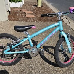 Raleigh Lily 16" Kids Bike (Very Light)