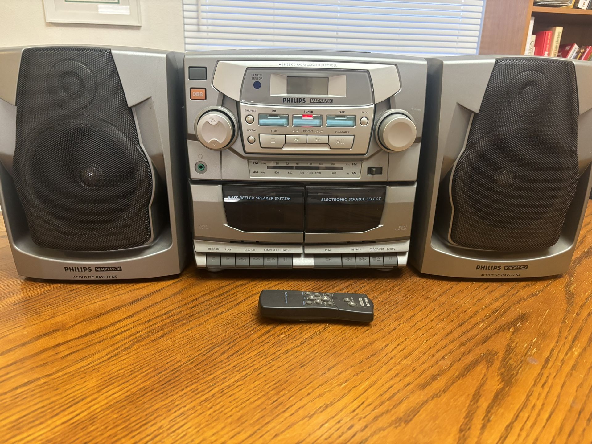 Philips Magnavox Az2755 Retro Cd Double Cassette Player With Dynamic Bass Boost And Detachable Speakers-Everything Works-Selling On Internet For $100