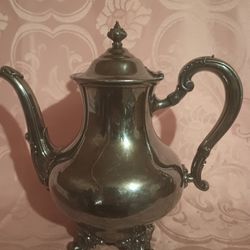 Vintage Reed And Burton Silver Plated Coffee Pot 