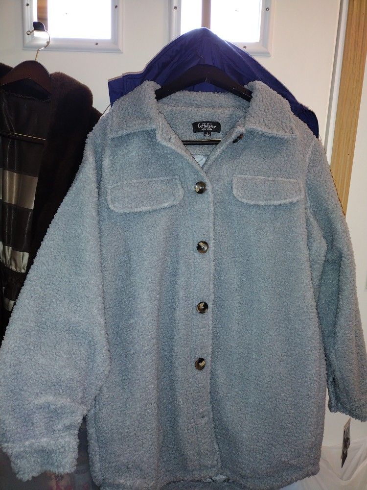 By Coffee Shop In Vintage Blue, Sherpa Jacket - size Large