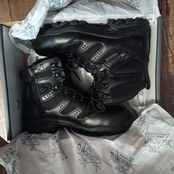 Thorogood Shoes - 6 Inch Work Boots: Size 9½ In Mens