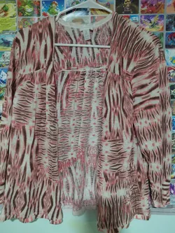 Chico's Long Sleeve Patterned Top
