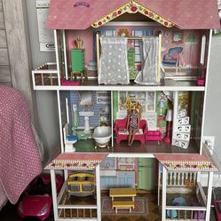 Big Barbie house